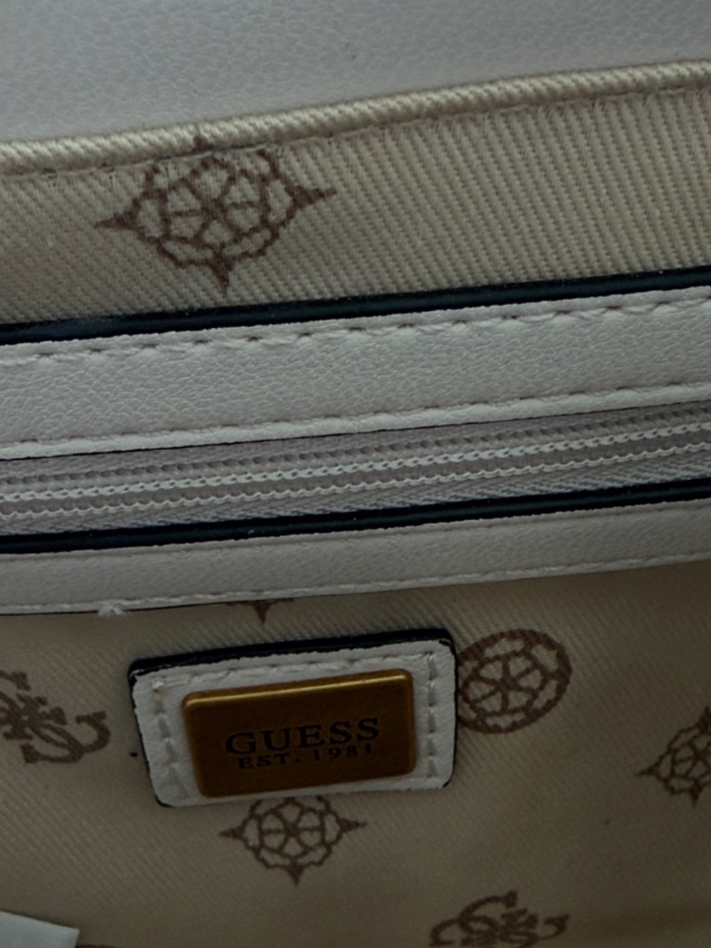 Guess Cream Tweed Shoulder Bag from Paris - Picture 4 of 6